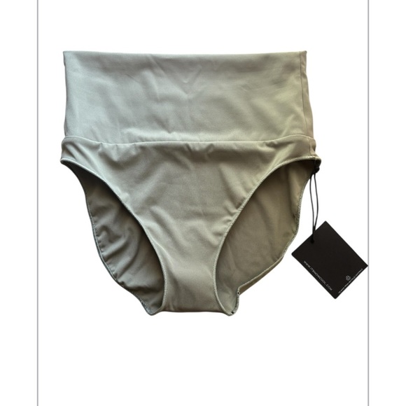 Free People and It’s Now Cool The Contour High-Waist Surf Bottoms NWT - Picture 4 of 9